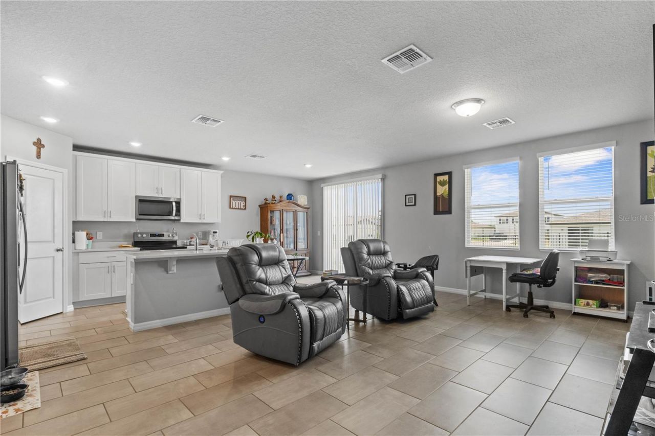1502 Branchwood Lane , Auburndale, FL 33823 Photo