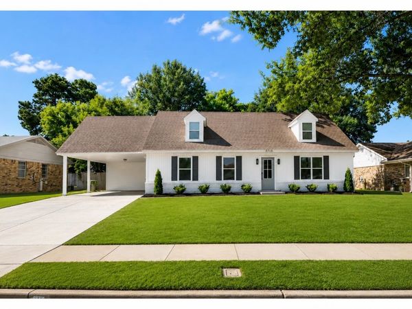 5715 BARTLETT WOODS DR, Bartlett, TN 38134