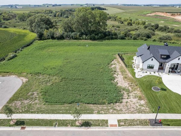 1201 Kyron Drive, Waunakee, WI 53597