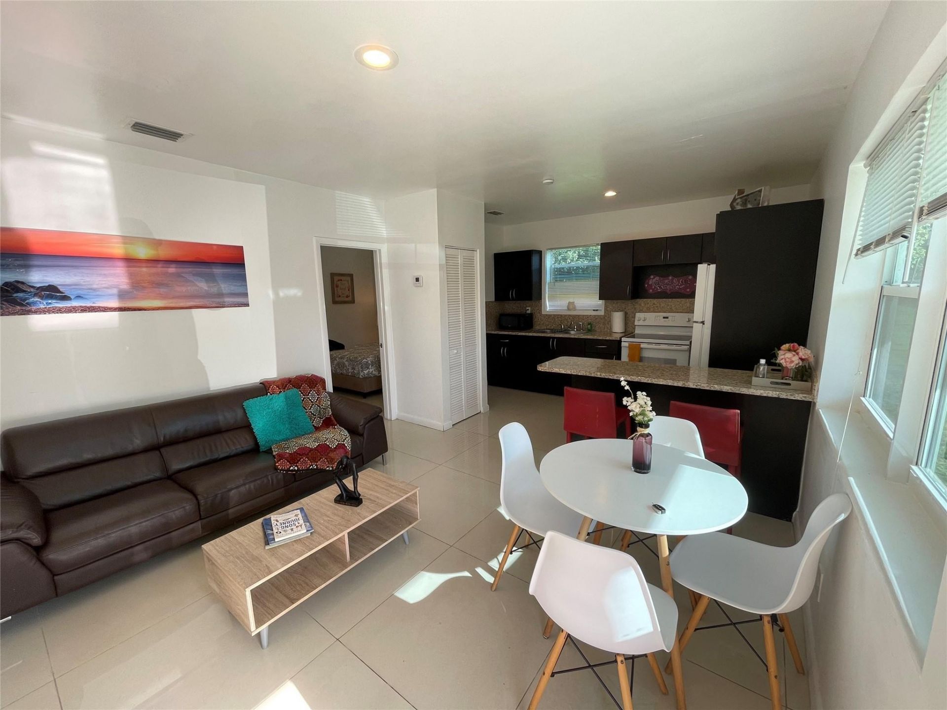 88 NE 154th Street, Miami, FL 33162 Photo