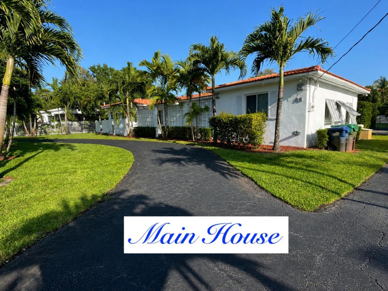 88 NE 154th Street, Miami, FL 33162 Photo