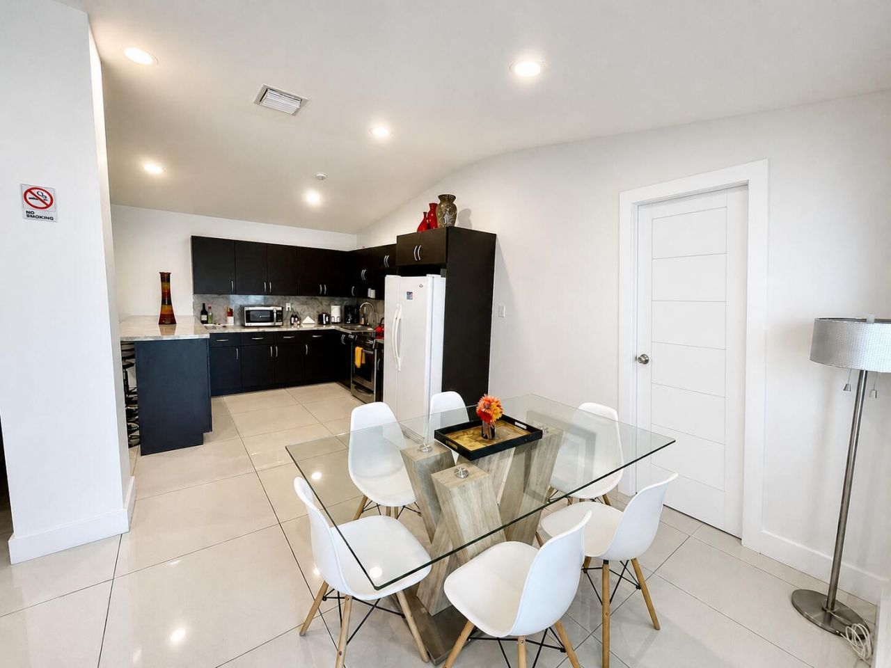 88 NE 154th Street, Miami, FL 33162 Photo
