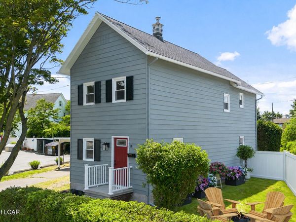 14 Hughes Street, Kingston, PA 18704