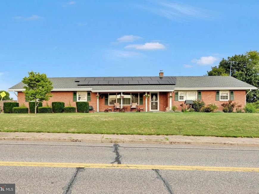 2911 Cherryville Road, Northampton, PA 18067 Main Photo