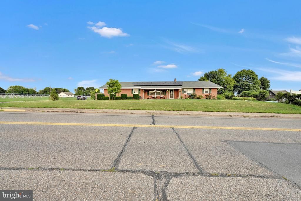 2911 CHERRYVILLE ROAD , NORTHAMPTON, PA 18067