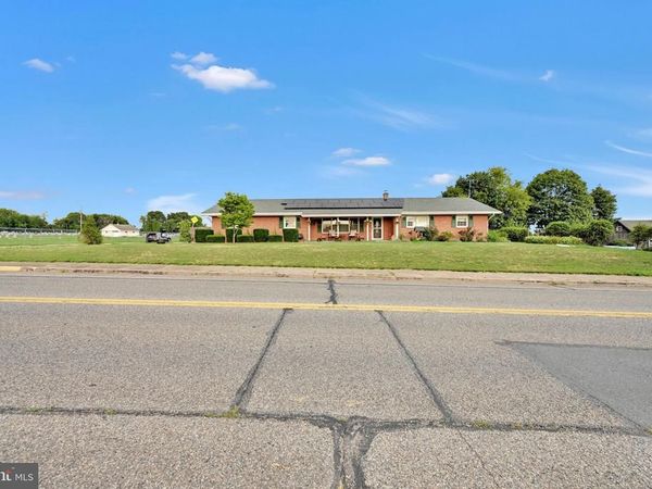 2911 CHERRYVILLE ROAD , NORTHAMPTON, PA 18067