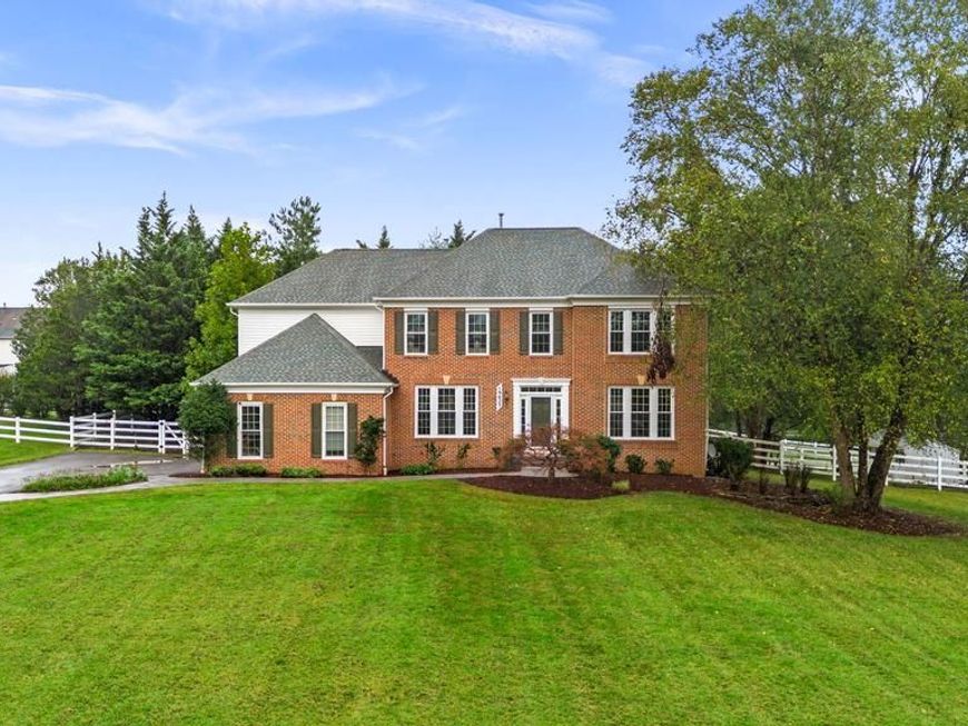 19623 Hoover Farm Drive, Gaithersburg, MD 20882 Main Photo
