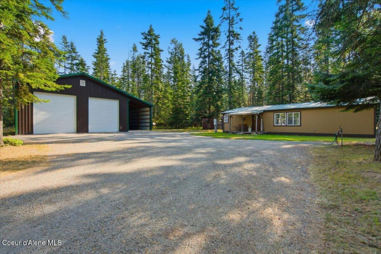 30532 N Red Fir RD  primary photo