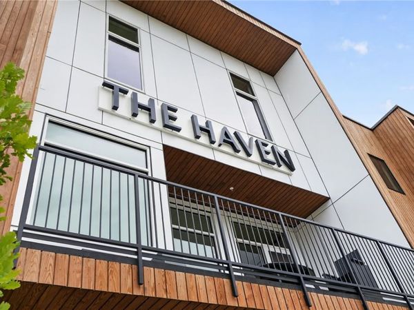 905 SE 4th Street , Unit 300, Bentonville, AR 72712