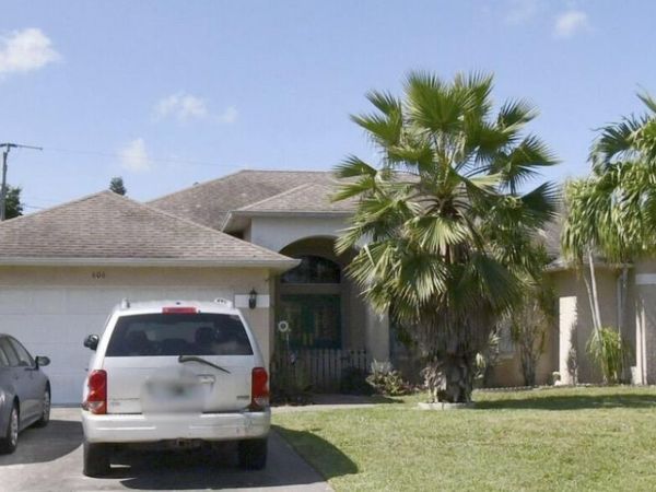 606 SE STOW Terrace, Port St. Lucie, FL 34984