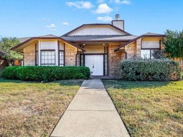 4045 Saint Christopher Lane , Dallas, TX 75287