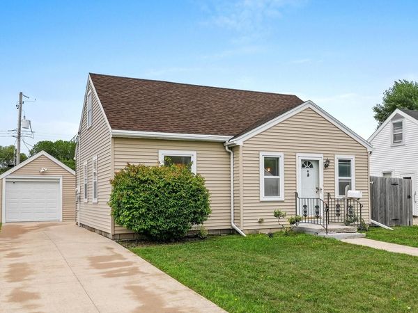 419 S 30th STREET, Manitowoc, WI 54220