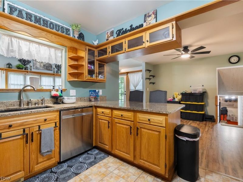 759 Betz Avenue, Alliance, OH 44601 Photo 10