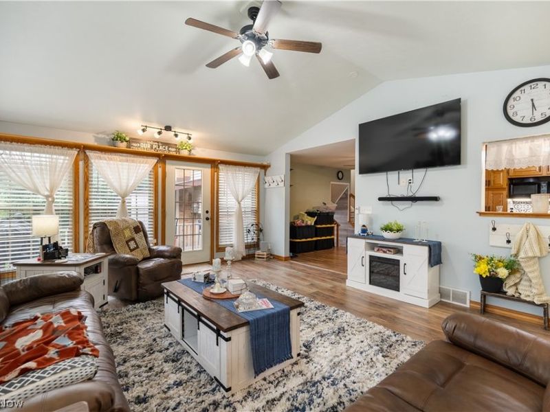 759 Betz Avenue, Alliance, OH 44601 Photo 14