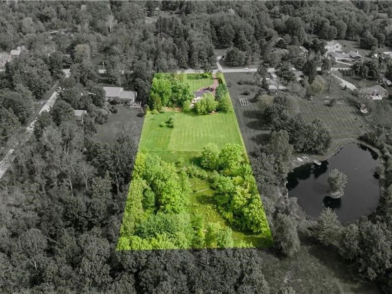 7981 Mulberry Road, Chesterland, OH 44026 Photo 2