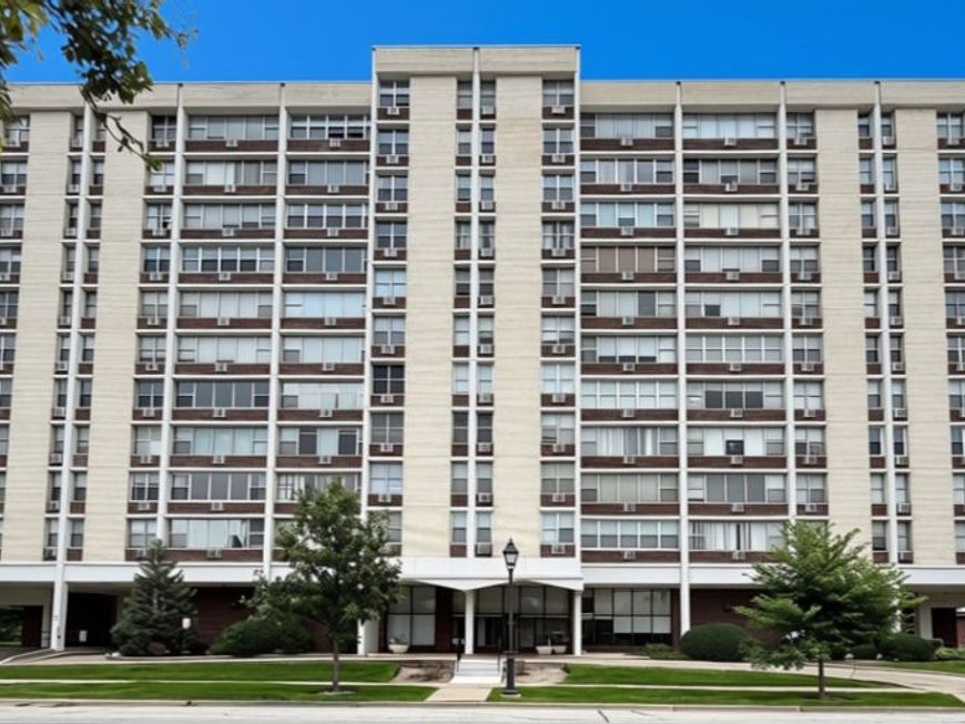Main Photo