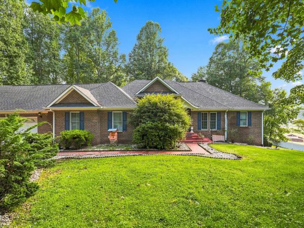 332 Cawood Court, Big Stone Gap, VA 24219