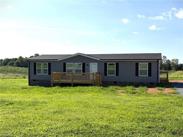 106 Luffman Road , Ronda, NC 28670