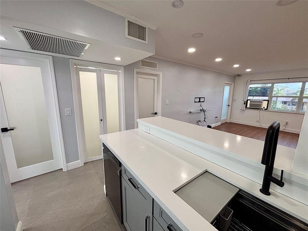 2820 NE 201st Terrace, Unit F326, Aventura, FL 33180 Photo