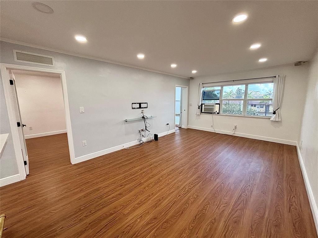 2820 NE 201st Terrace, Unit F326, Aventura, FL 33180 Photo