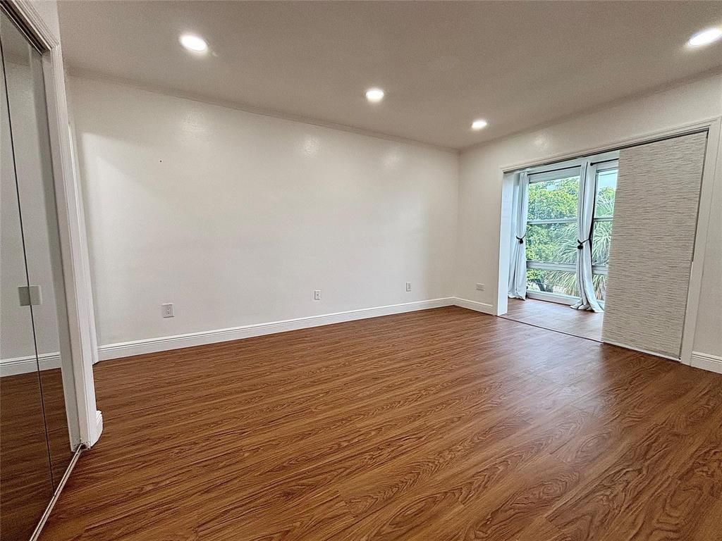 2820 NE 201st Terrace, Unit F326, Aventura, FL 33180 Photo