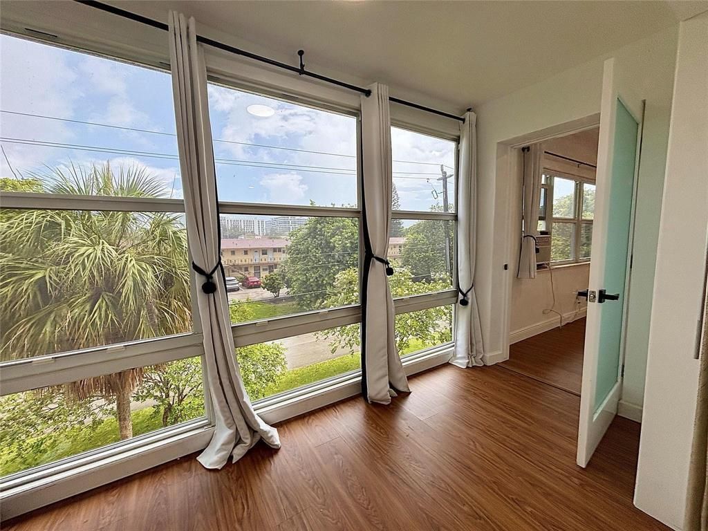 2820 NE 201st Terrace, Unit F326, Aventura, FL 33180 Photo