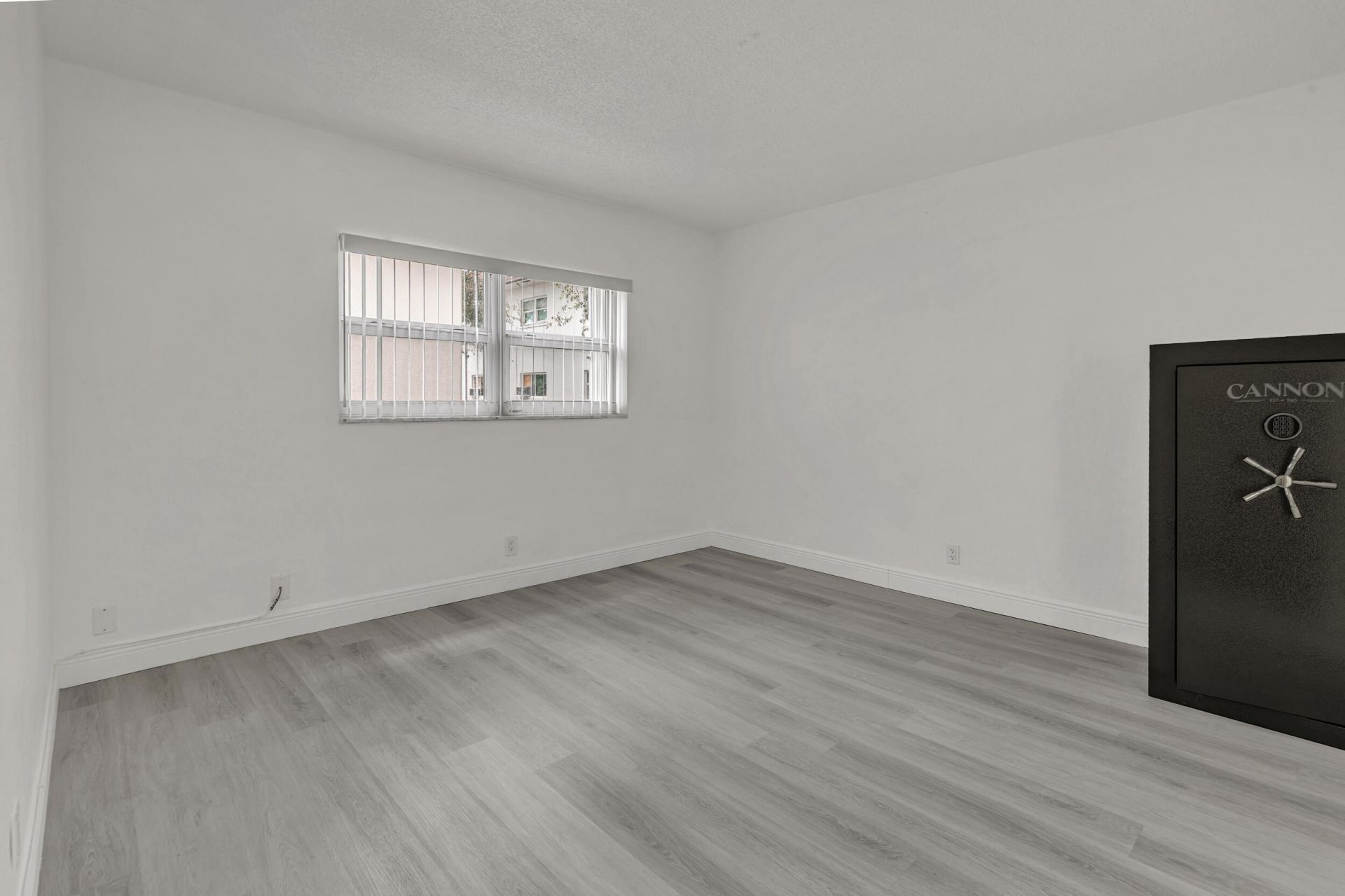 651 Pine Drive, Unit 204, Pompano Beach, FL 33060 Photo