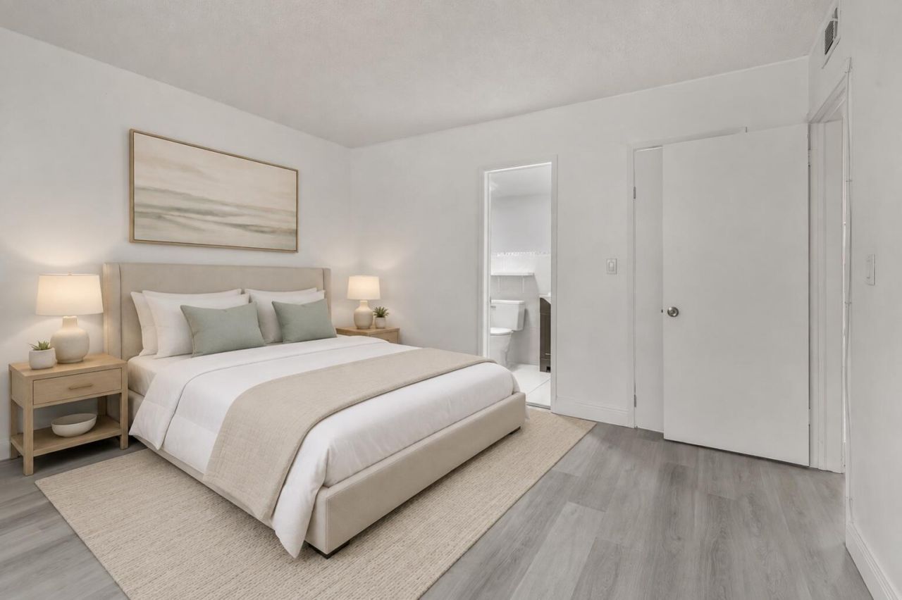 651 Pine Drive, Unit 204, Pompano Beach, FL 33060 Photo