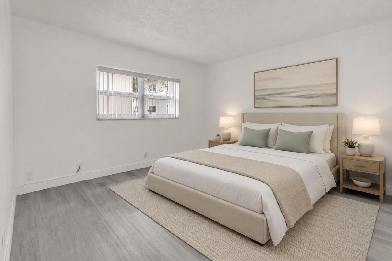 651 Pine Drive, Unit 204, Pompano Beach, FL 33060 Photo