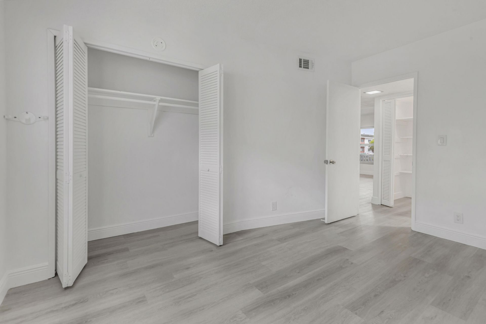 651 Pine Drive, Unit 204, Pompano Beach, FL 33060 Photo