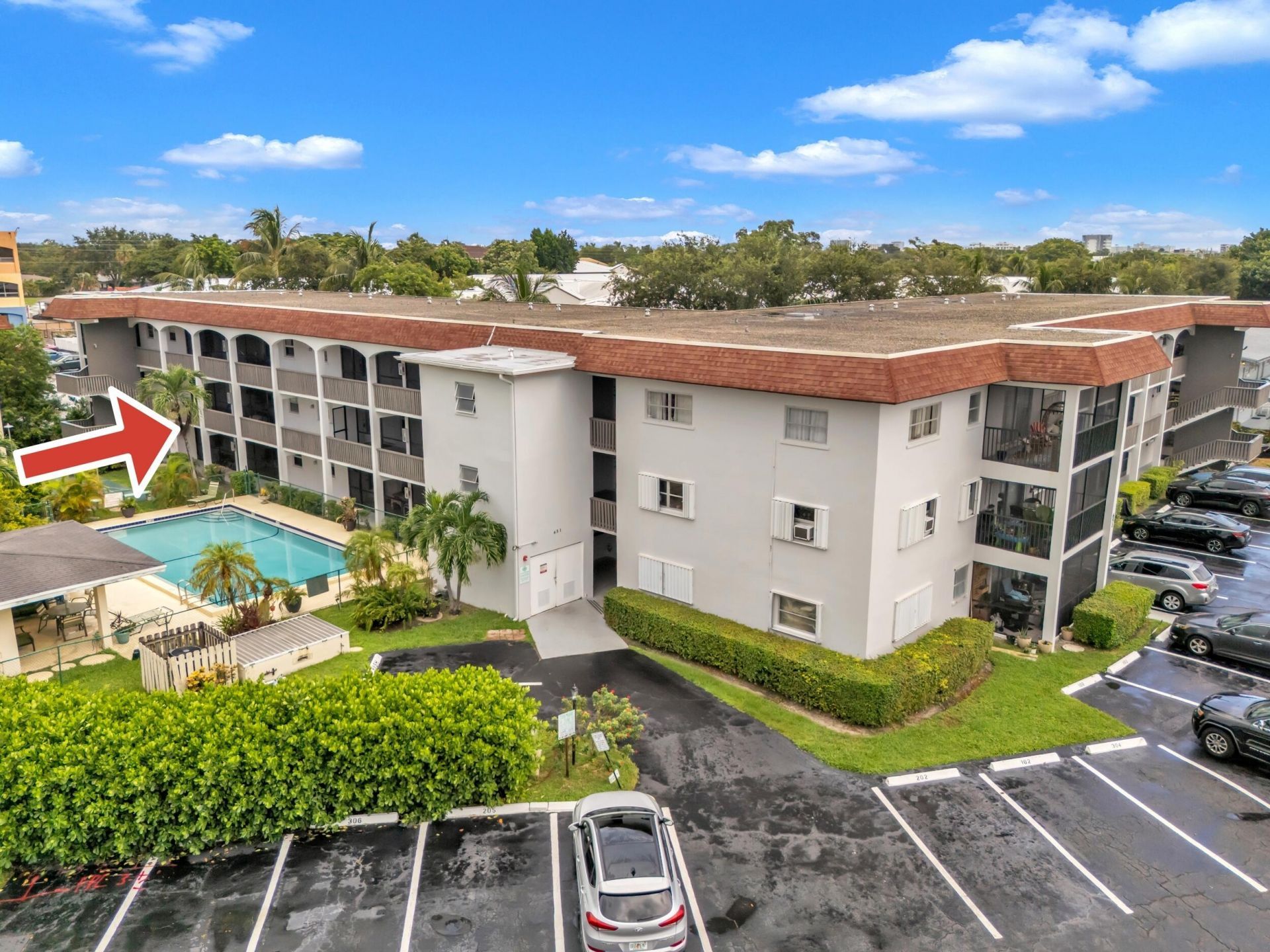 651 Pine Drive, Unit 204, Pompano Beach, FL 33060 Photo