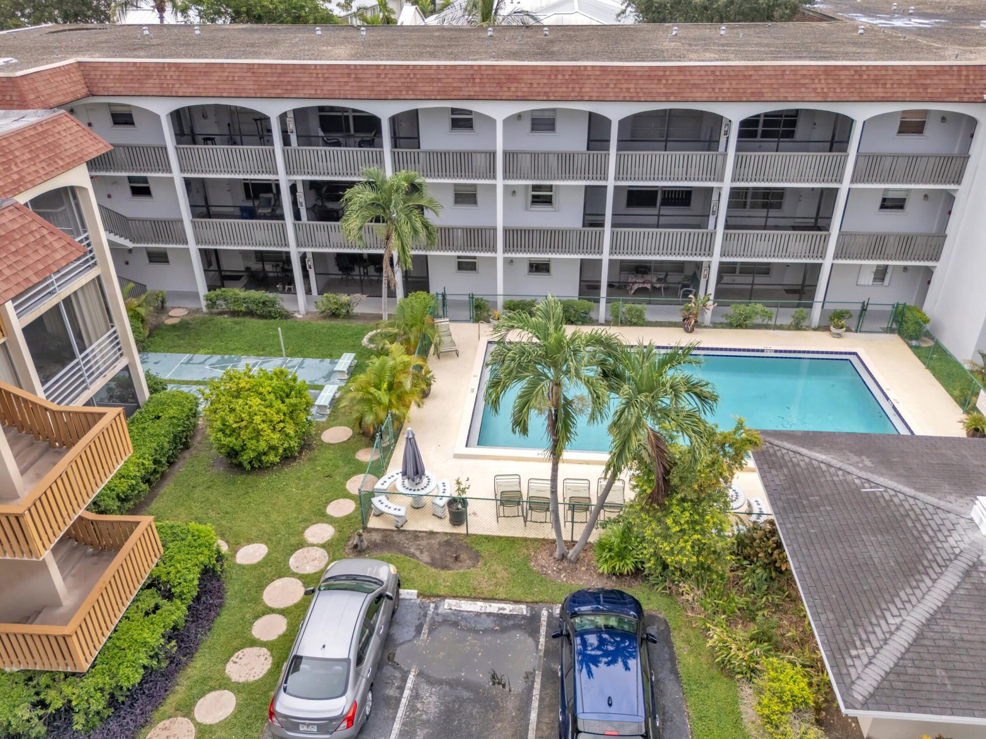 651 Pine Drive, Unit 204, Pompano Beach, FL 33060 Photo