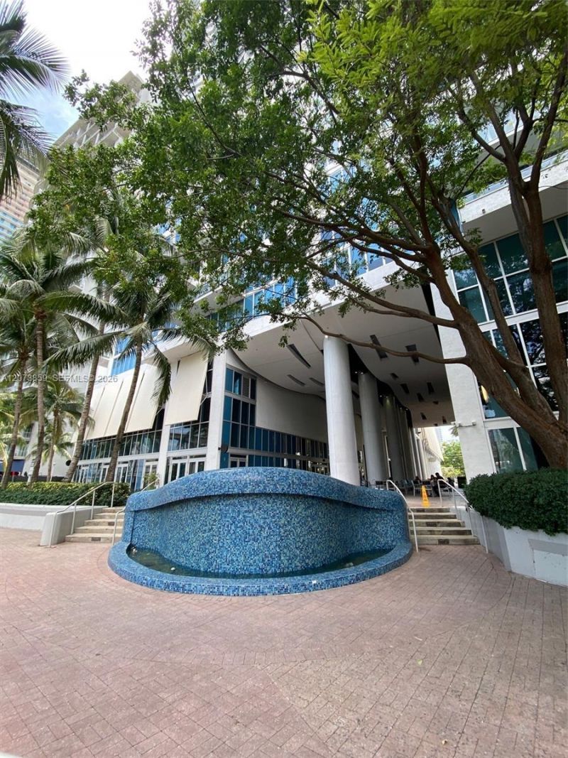 185 SW 7th St , Unit 1607, Miami, FL 33130 Photo