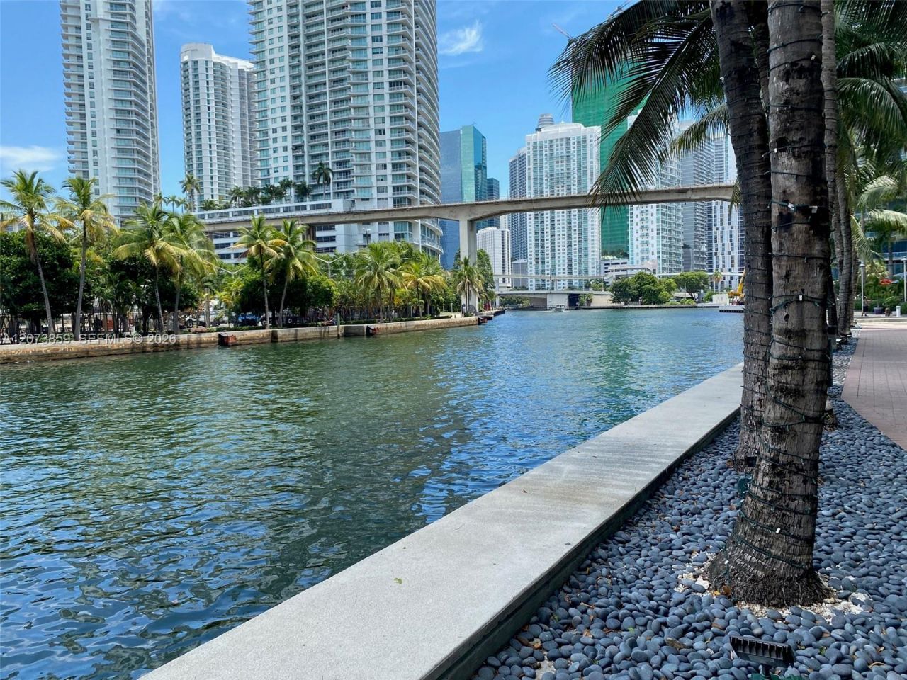 185 SW 7th St , Unit 1607, Miami, FL 33130 Photo