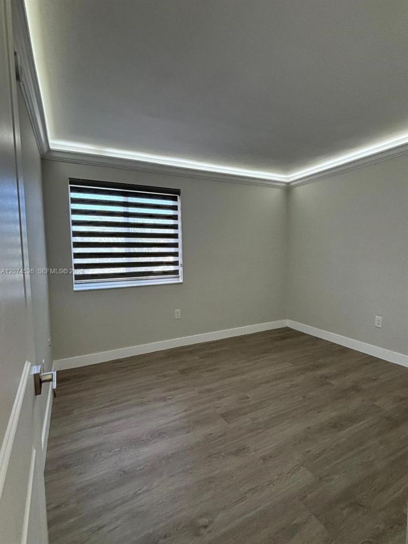 12400 NW 11th Ln, Unit 2101, Miami, FL 33182 Photo