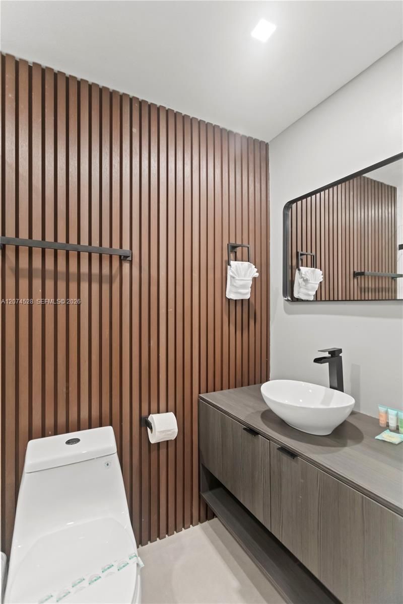 3125 NW 21st Ct, Unit 01, Miami, FL 33142 Photo