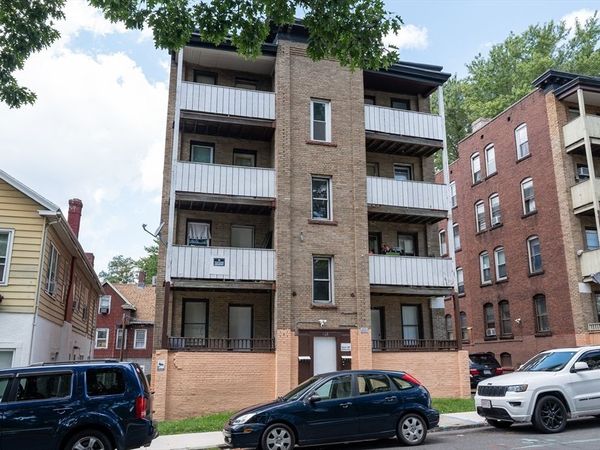468 Liberty Street, Unit 4R, Springfield, MA 01104