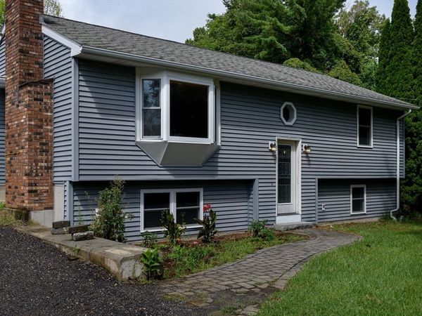 442 Rawson Street, Leicester, MA 01524
