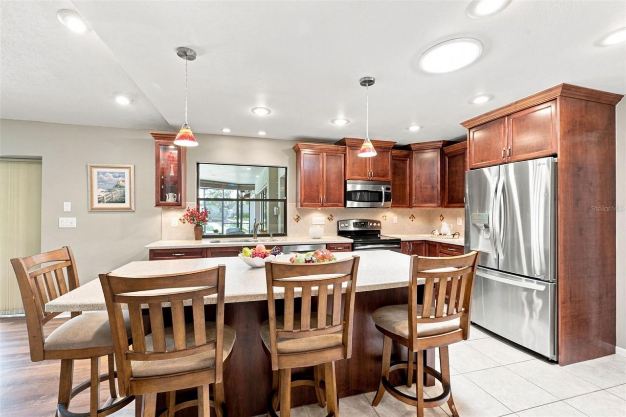 2694 Redford Court W, Clearwater, FL 33761 Photo