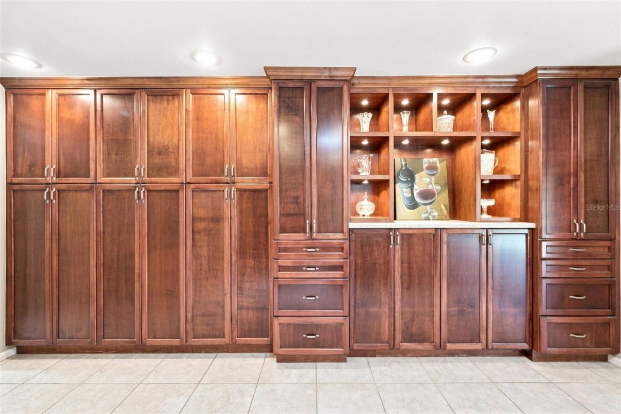 2694 Redford Court W, Clearwater, FL 33761 Photo