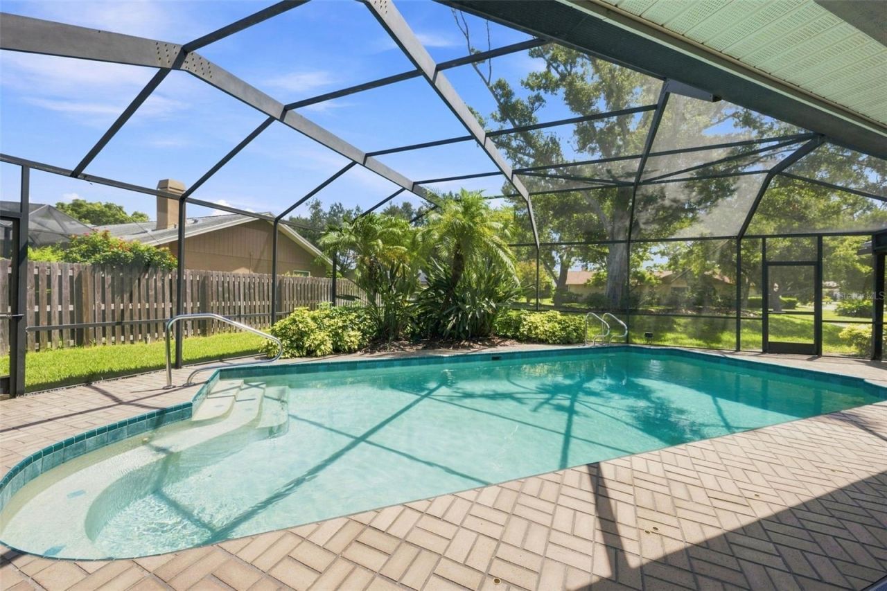 2694 Redford Court W, Clearwater, FL 33761 Photo