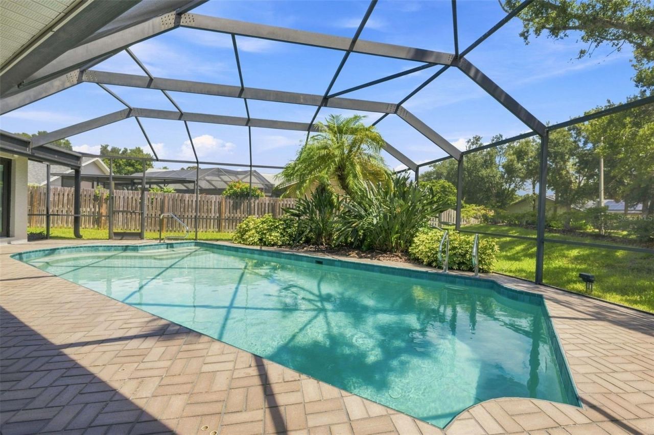 2694 Redford Court W, Clearwater, FL 33761 Photo