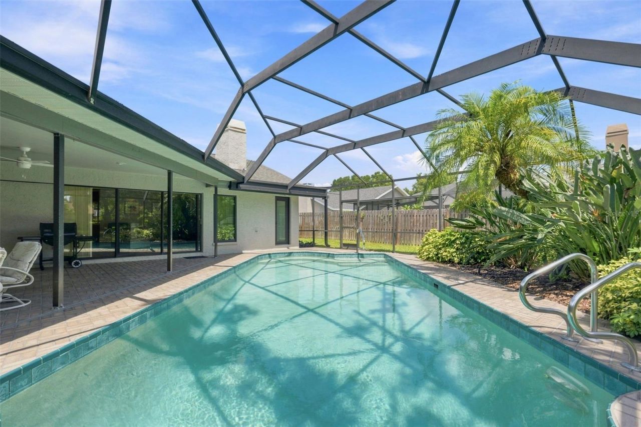 2694 Redford Court W, Clearwater, FL 33761 Photo