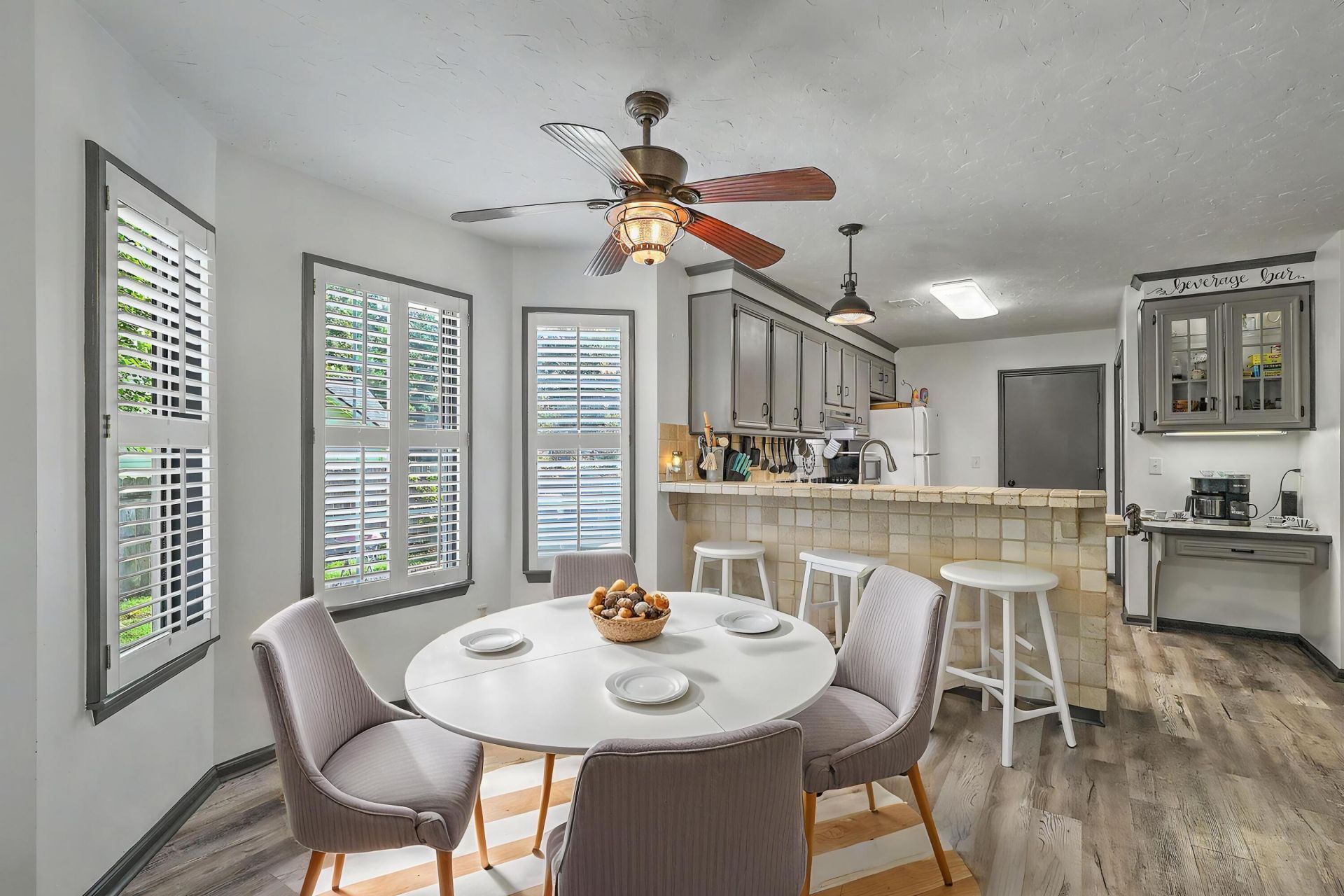 306 Black Oak Boulevard Photo 11
