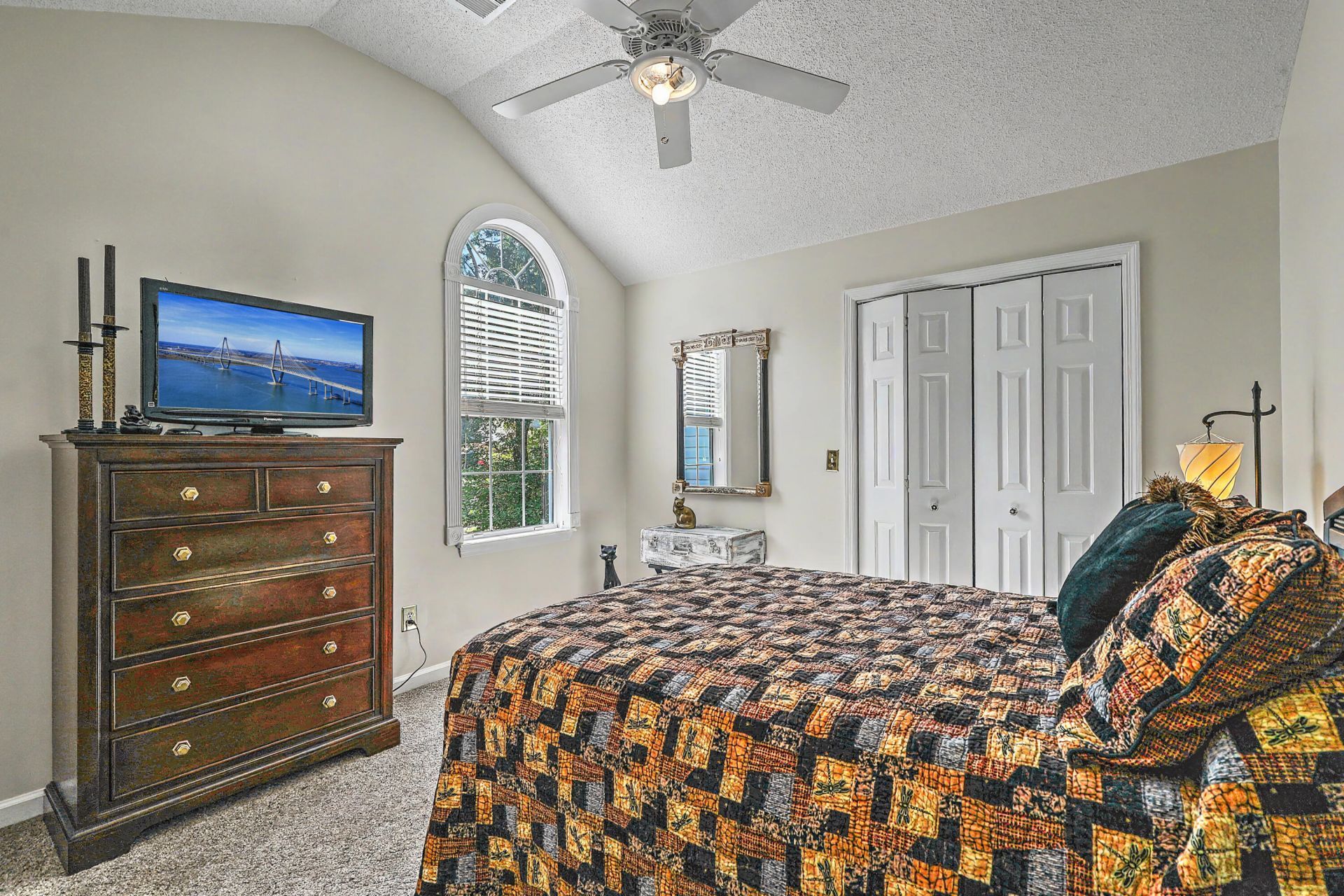 306 Black Oak Boulevard Photo 25