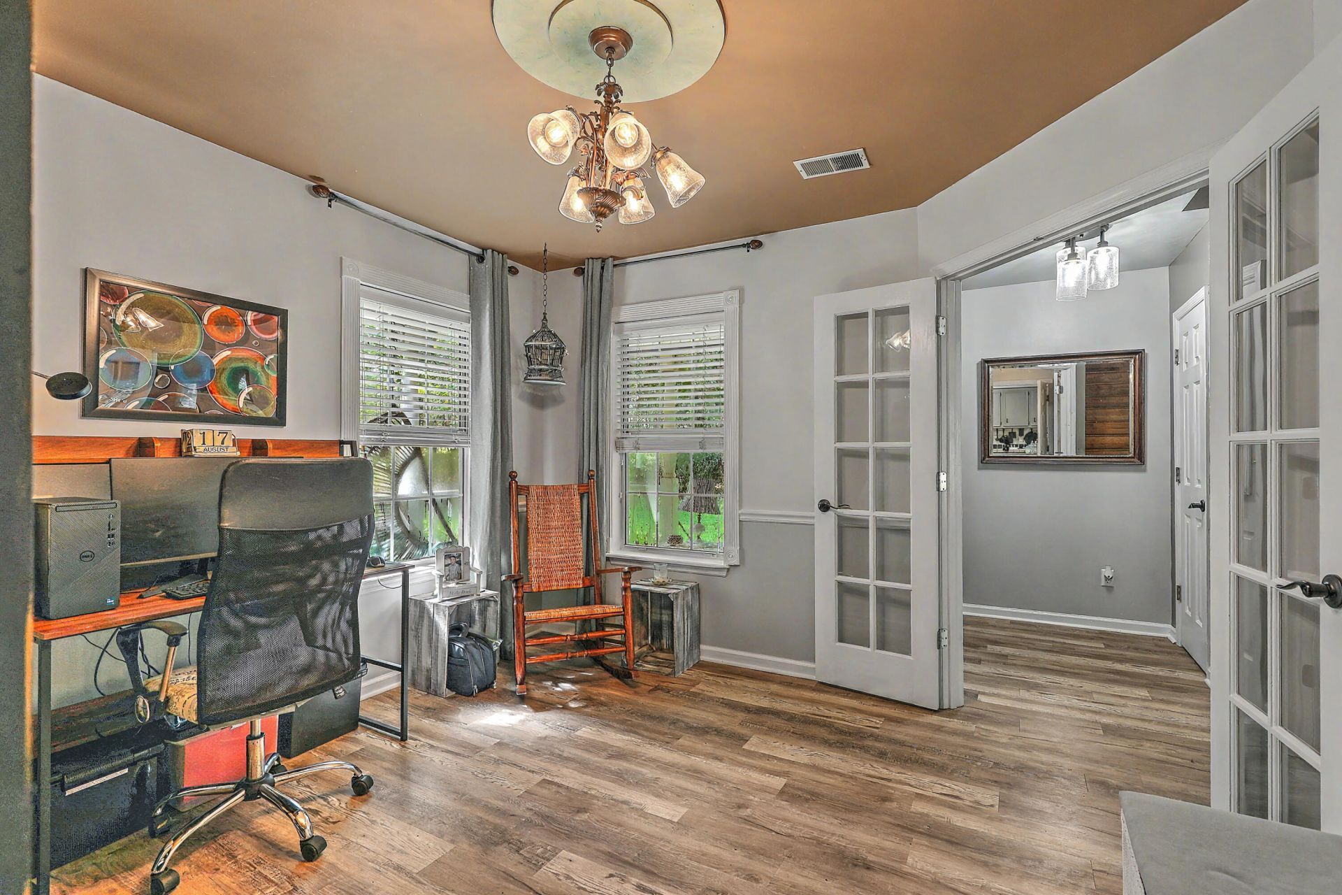 306 Black Oak Boulevard Photo 7