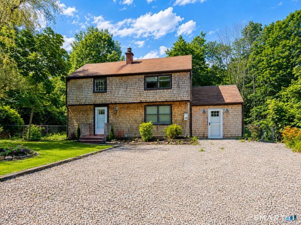 113 Meeting House , Ledyard, CT 06339