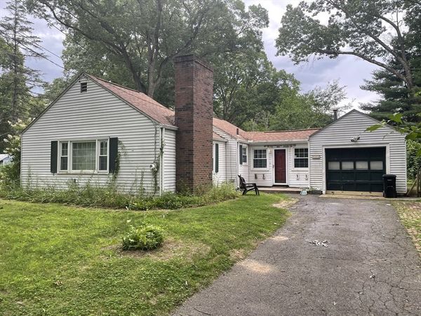 103 Fairview, Unit 103, Longmeadow, MA 01106