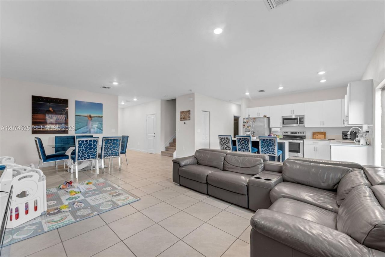 11944 SW 240th St , Homestead, FL 33032 Photo