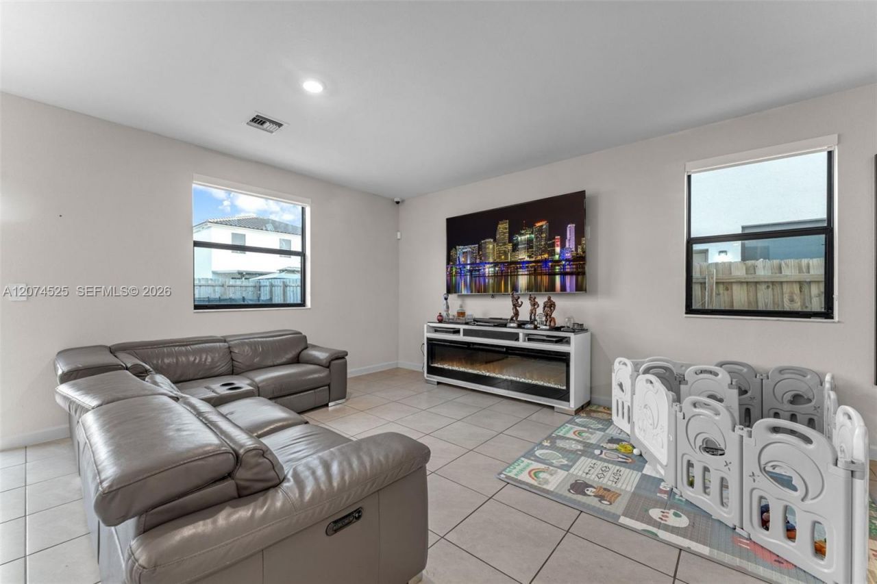 11944 SW 240th St , Homestead, FL 33032 Photo